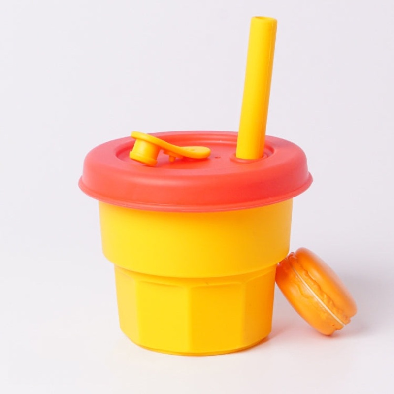 Children Silicone Straw Cups Drop And High Temperature Resistant Water Cups Yellow Cup + Red Cover(300ml)
