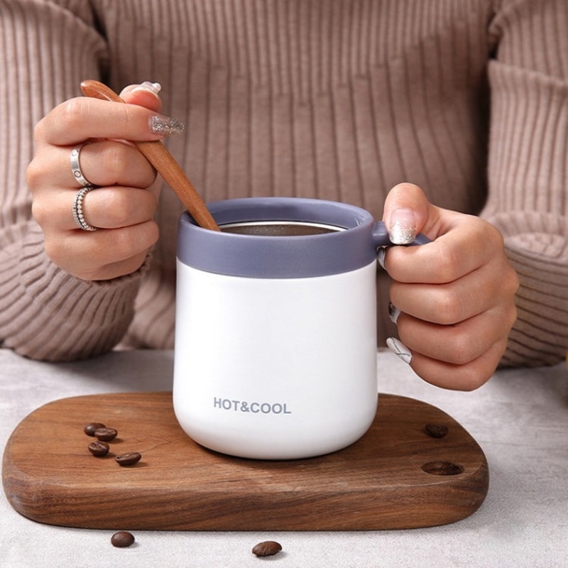 Round Bottom Flip Lid Office Cup Drinking Cup With Handle, Capacity: