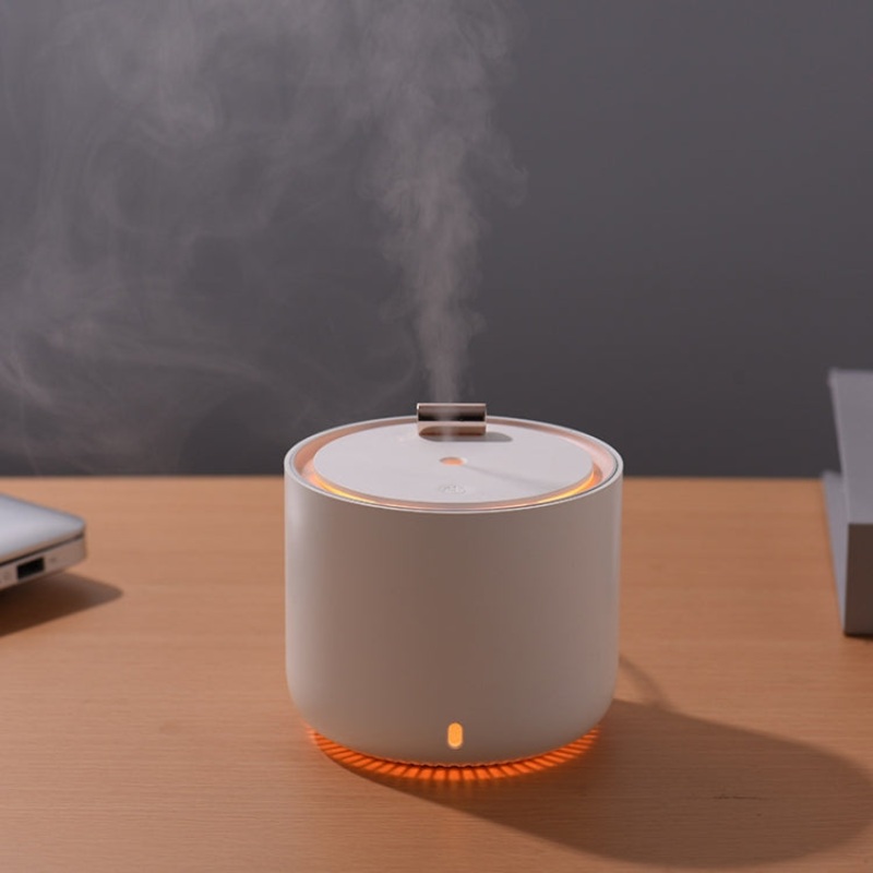 H04 White Battery Type Mini Humidifier Creative Car Humidifier Home Colorful Night Light Humidifier