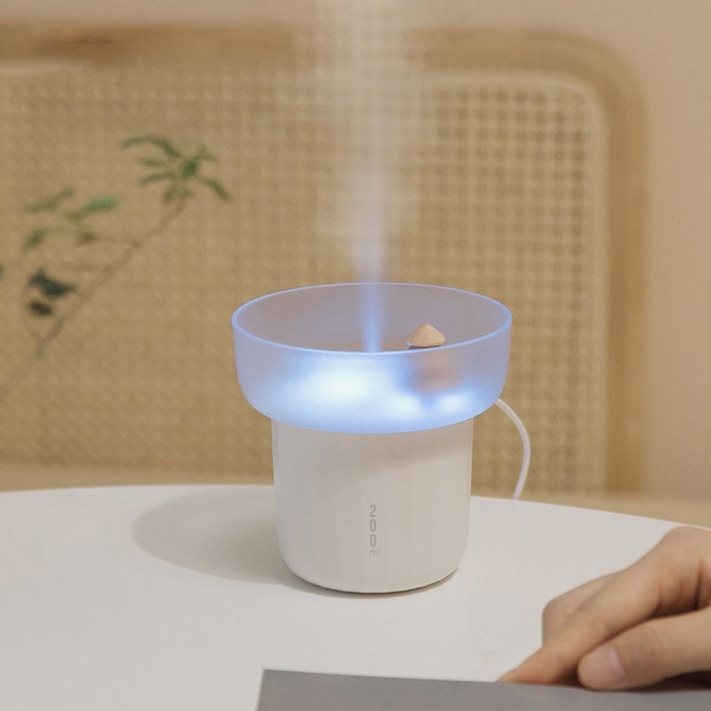 Mini Creative Desktop USB Silent Aromatherapy Air Sterilizing Humidifier