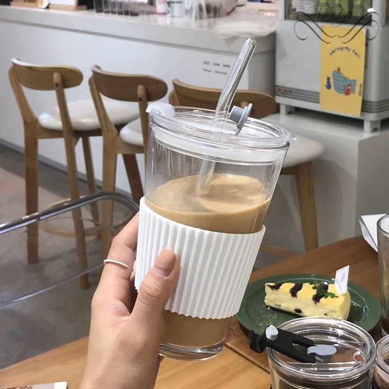 Wholesale Modern Simple Glass Cup with Lid Coffee Cup Cold Drink Cup Glass Coffee Mugs with Sleeve and Straw – Water Bottle and Glass Water Cup price