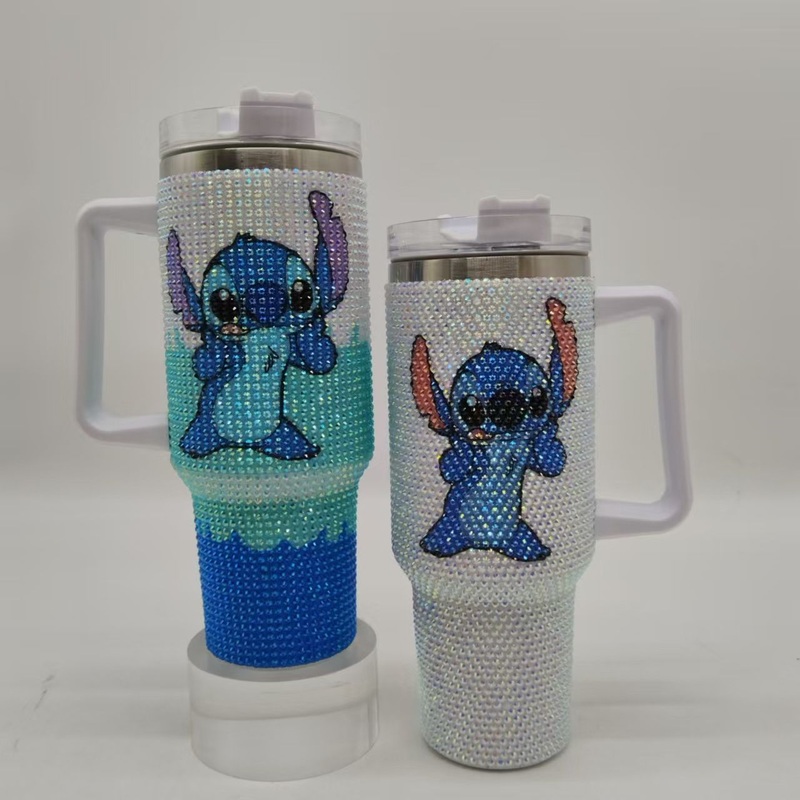 Ruunjoy 40oz Kitty Cartoon Stainless Steel Cartoon Vacuum Cup Diamonds Insulated Cup Car Cup Handle Straw Large Capacity Gift – Stainless Steel Mug and Water Bottle price