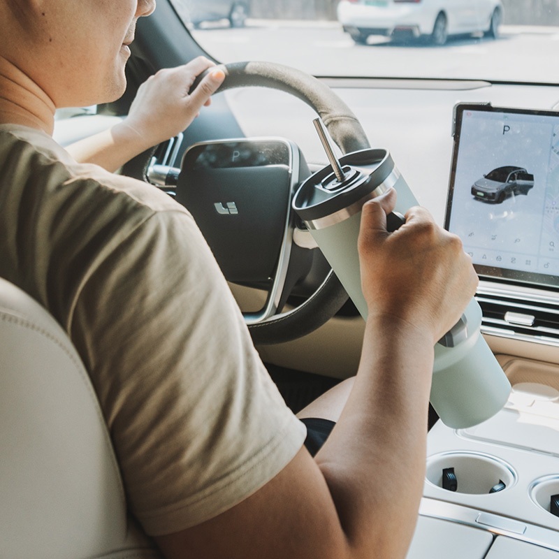 Customized Package BPA Free Coffee Mug 304 Stainless Steel Insulated 40oz Tumbler with Handle and Lid – Tumbler with Straw and Stainless Steel Tumblers price