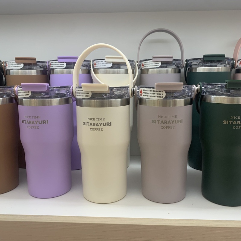 New Custom Logo Bottle 600ml 900ml Stainless Steel Coffee Tumbler Cup with Handle Double Wall Portable Car Vacuum Flask – Car Vacuum Flask and Stainless Steel Coffee Tumbler Cup price