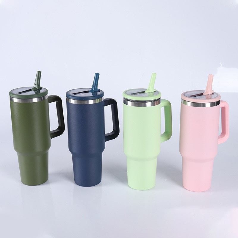 Double Walled Folding Lid Car Cup Insulated Stainless Steel Vacuum Mug 40oz Tumbler with Straw – Folding Lid Car Cup and Stainless Steel Vacuum Mug price