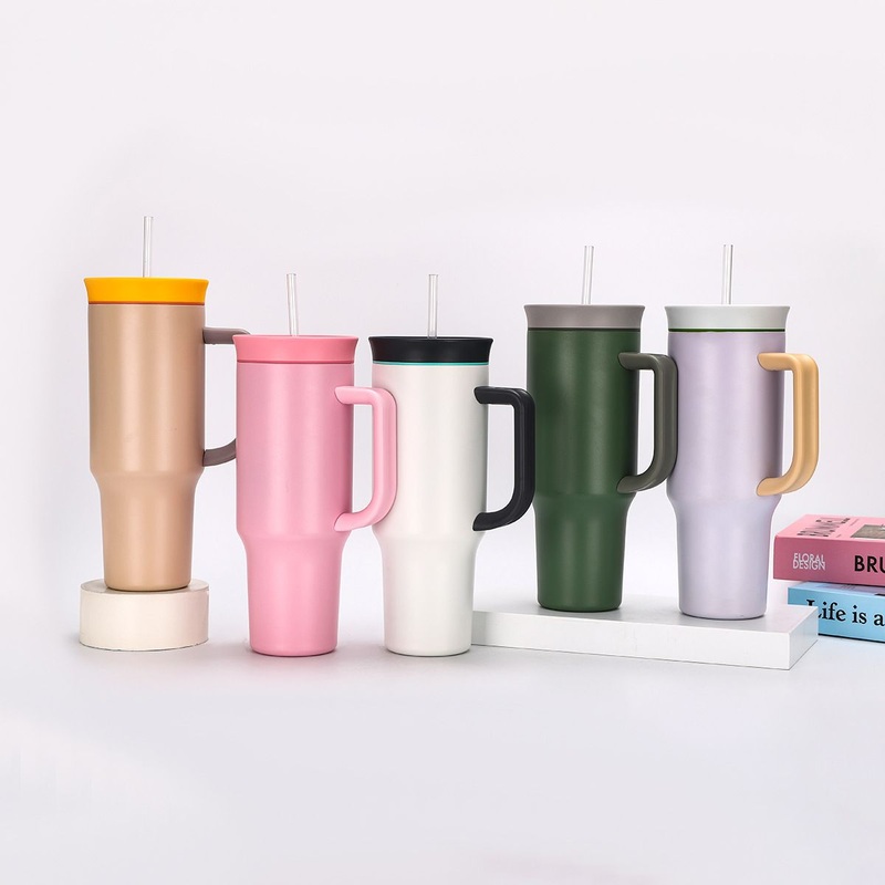 2025 American Style Insulated Travel Tumbler Wholesale 40oz Capacity Double Vacuum Structure Leak-Proof Lid Straw Handle Design – New Arrival Tumbler and 40oz Double-Walled Tumbler price