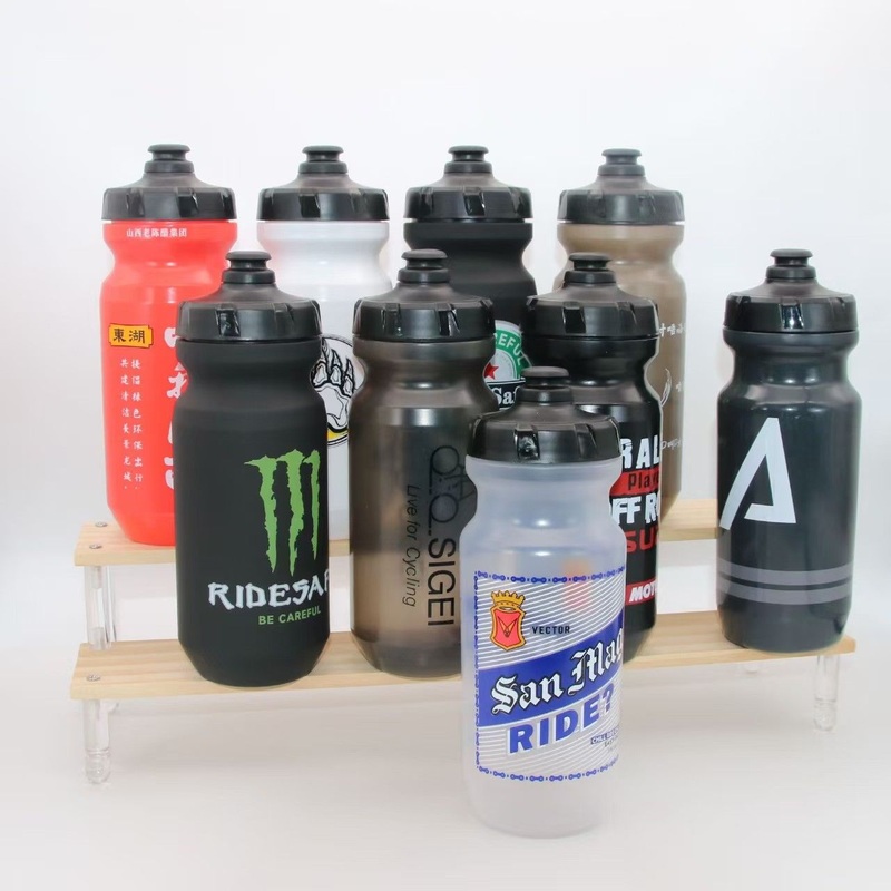 550ml750ml Promotional Reusable BPA Free Squeeze Customized Hiking Cycling Water Bottle PE Plastic Sports Water Bottle – Cycling Water Bottles and Water Bottles price