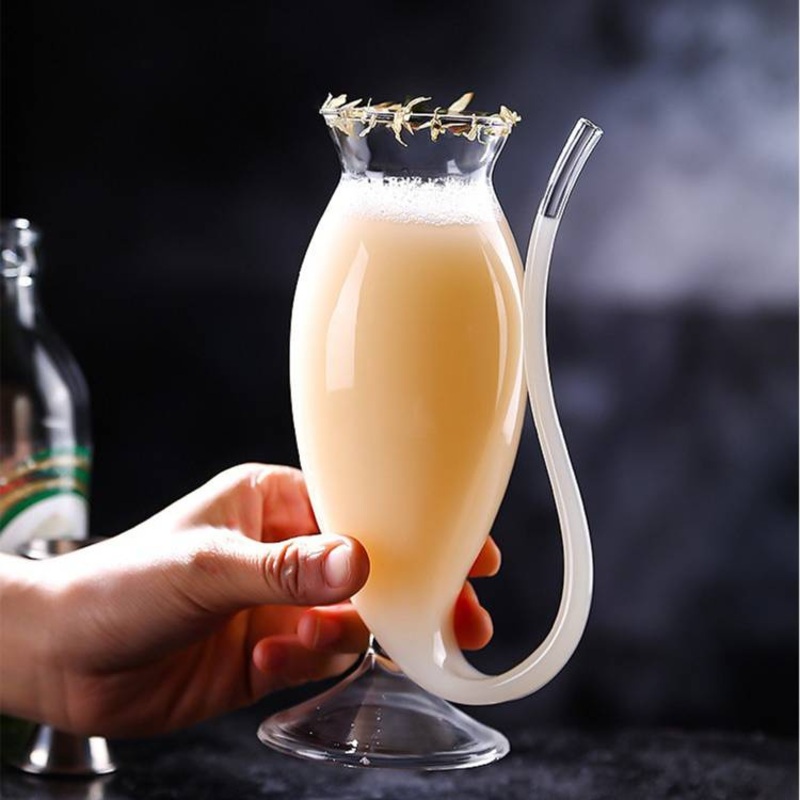 Unique Champagne Brandy Borosilicate Glass Cocktail Glass Cup Heart Moon Whiskey Wine Glass Goblet – Vampire Glasses and Mug price