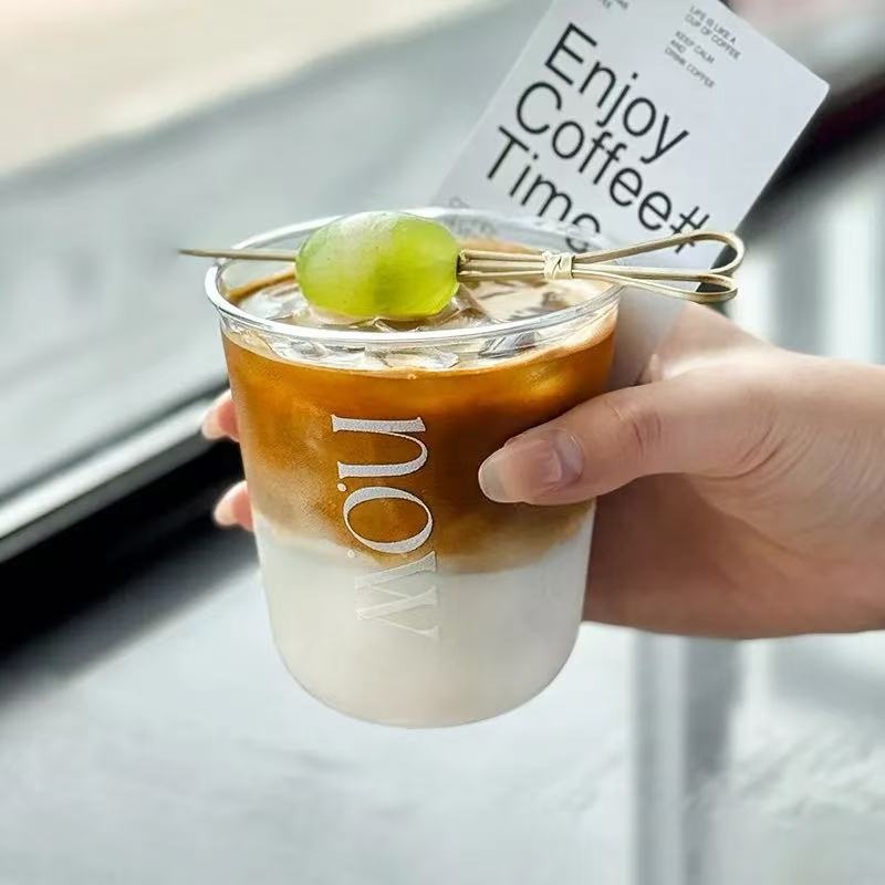 Commercial Grade Disposable Factory Price Plastic Cup with Lids – Durable Thickened Cup and Disposable Factory Price Cup price