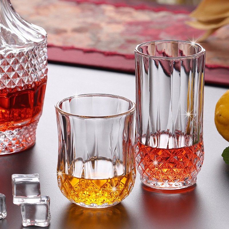 Free Sample Elegant Crystal Diamond Shape Round Whiskey Tasting Glasses Cup with Cigar Holder for Bourbon Whiskey – Fancy Glass Coffee Cup Gift Box and Vasos De Vidrio Elegantes price