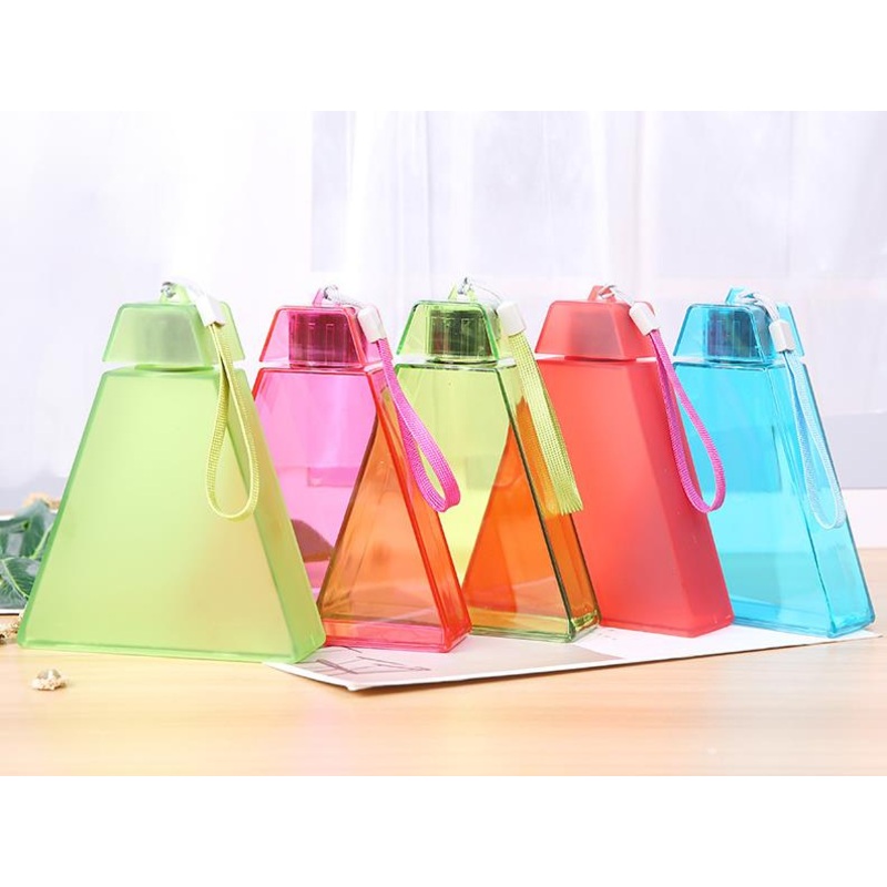 Petite Bouteille Deau 300ml Screw Top Triangle Flat Unique Clear Plastic Water Drink Bottle – Sport Water Bottle and Drinking Bottle price