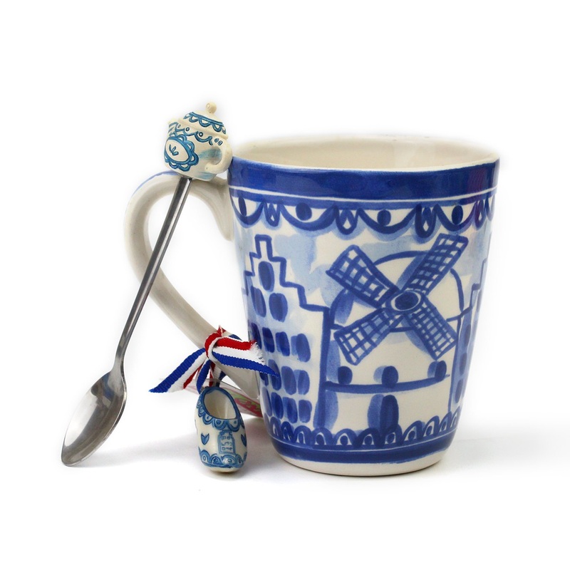 Premium Wholesale 15oz Color Painting Fine Bone Cup Unique Rainbow Ceramic Mug with Making Machine Taza Ceramicaes – Ceramic Mug and Ceramic Coffee Mug price