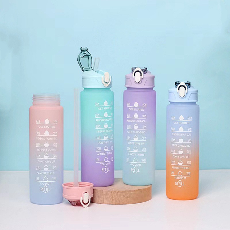 Botella De Agua 750ml Gradient Color Leakproof Motivational Fitness Gym Sports Frosted Plastic Water Bottle with Time Marker – Motivational Water Bottle and Frosted Water Bottle price
