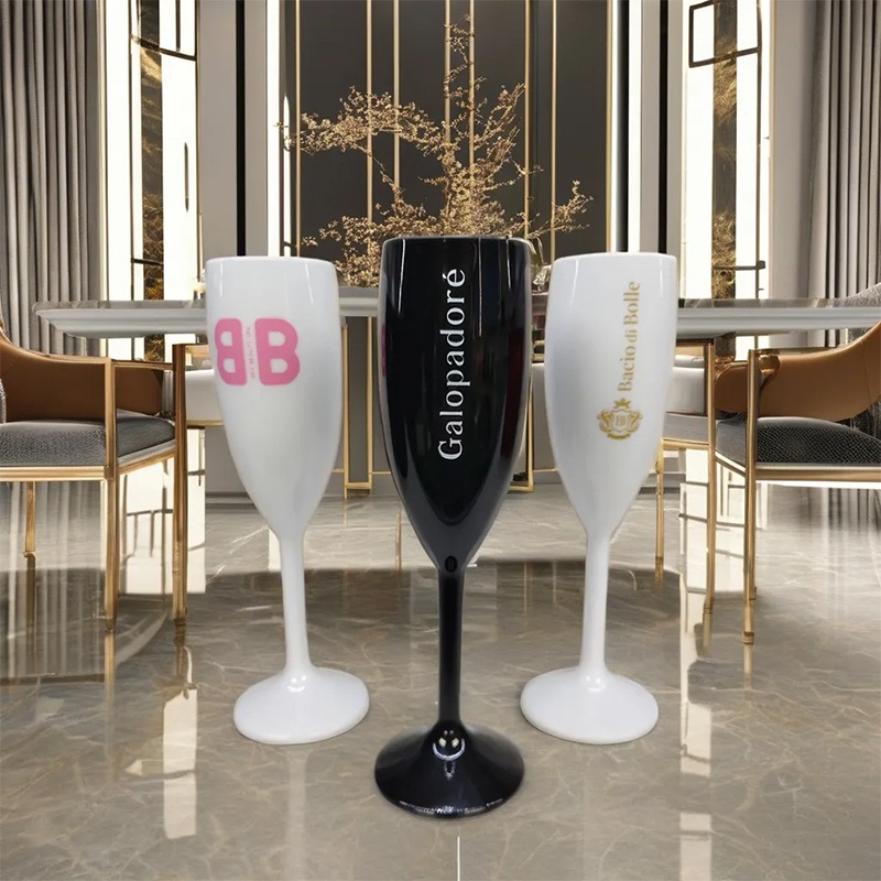 Acrylic Champagne Flute Classic Design White Black Plastic Champagne Glasses for Wedding Party – Plastic Champagne Glasses and Champagne Glasses price