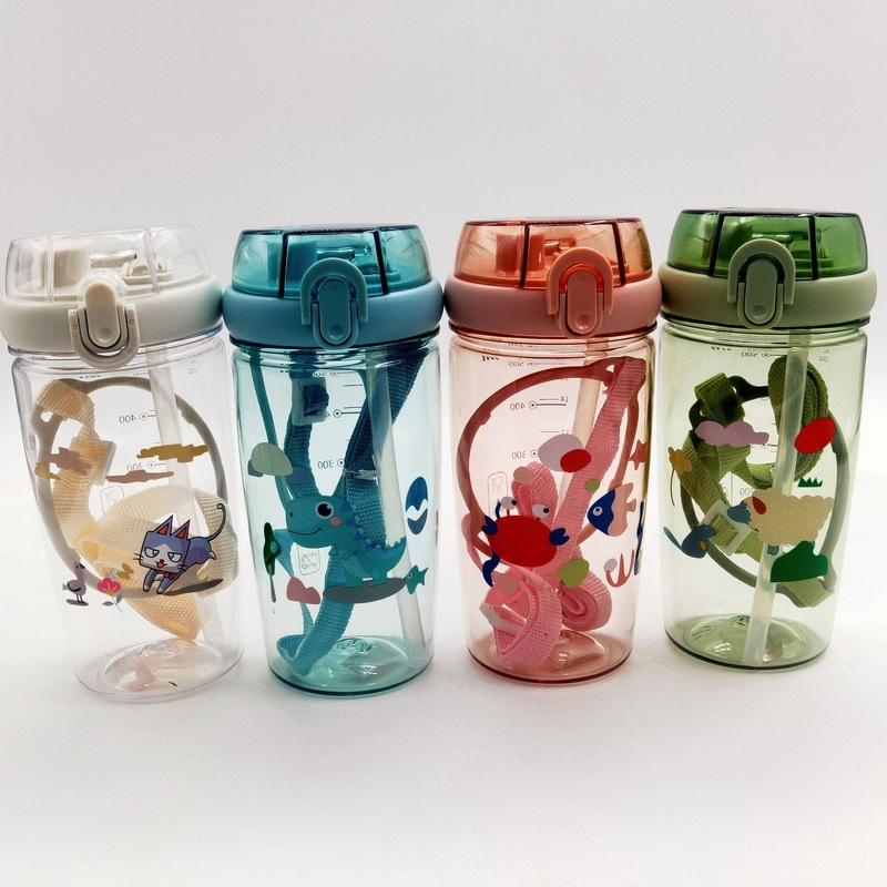 Hot Sale New Design 650ml Portable Plastic Water Bottle with Straw – Water Bottle and Plastic Goblet price