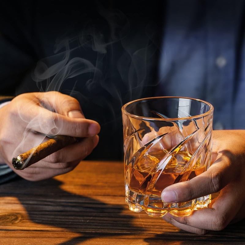 10 Oz Spinning Whiskey Glasses Set Rotatable Old Fashioned Cocktail Glass Cup for Wedding Party – Glass Cup and Cocktail Glass Cup price