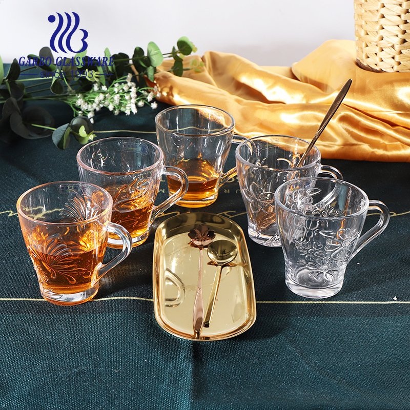Promotion Classic Design 8oz Clear Tea Drinking Glass Coffee Mug with Embossed Patterns – Tea Glass Mug and Coffee Glass price