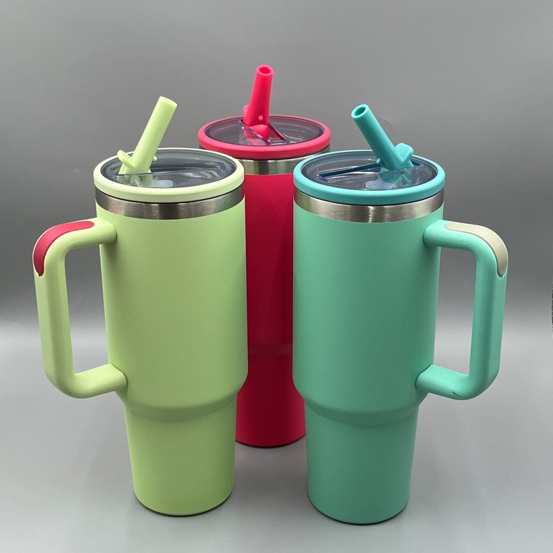 Wholesale Customized 40oz Stainless Steel Travel Tumbler with Handle – 100% Leak Proof Tumbler and 40oz Tumbler price