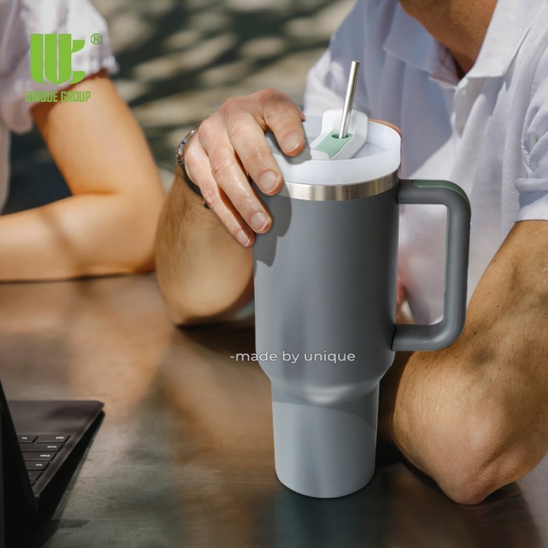 40oz Stainless Steel Iced Water Tumbler with Handle and Straw for Iced Water Travel Commute Custom Logo – 40oz Iced Water Tumbler and Stainless Steel Water Bottle price
