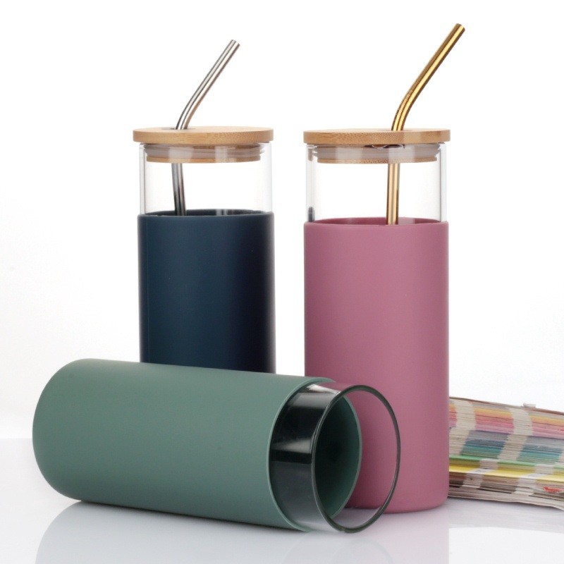 Hot Sale Borosilicate 500ml 16 Oz Large Glass Water Bottle Silicone Sleeve with Stainless Steel Straw – Water Bottle with Straw and Borosilicate Glass Water Bottle price