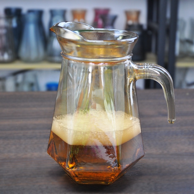 Easy to Take Round Beer Mug Yellower with Handle of 1.3 Litres – Glass Bottle and Custom Glass Bottle price