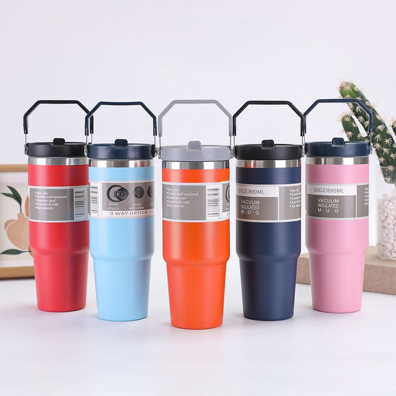 Insulated Vacuum Carrying Thermos Insulated Iced Cola Soda Auto Cup 20oz 30oz Flip Straw Tumbler Sports Water Bottle Handle Travel Auto Mug with Handle Cover – Vacuum Carrying Thermos and Auto Cup price